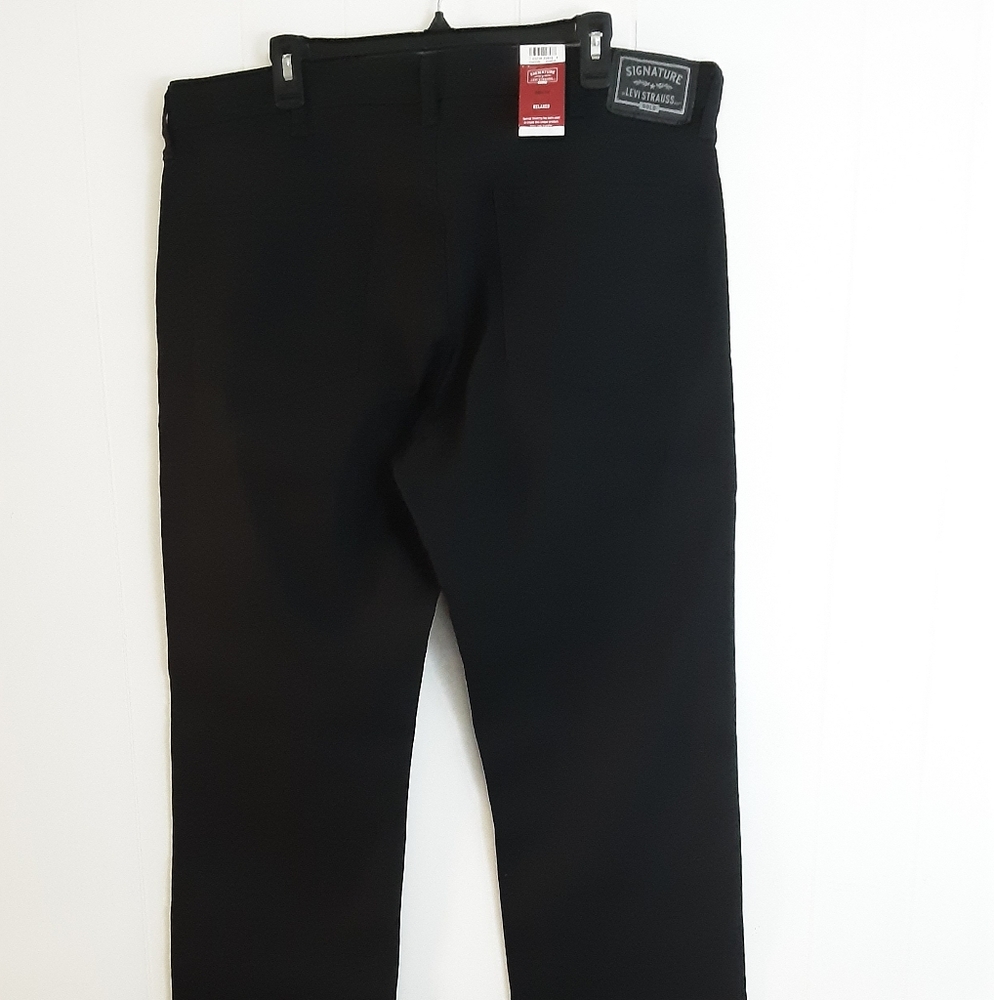 Levi's Signature Black Jeans - Picture 11 of 11
